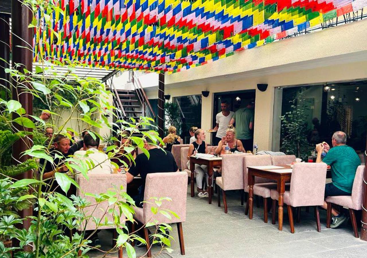 Hotel Highlander, Thamel Kathmandu Buitenkant foto