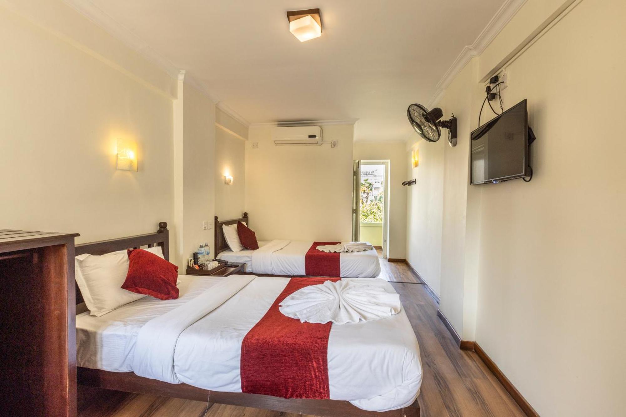 Hotel Highlander, Thamel Kathmandu Buitenkant foto