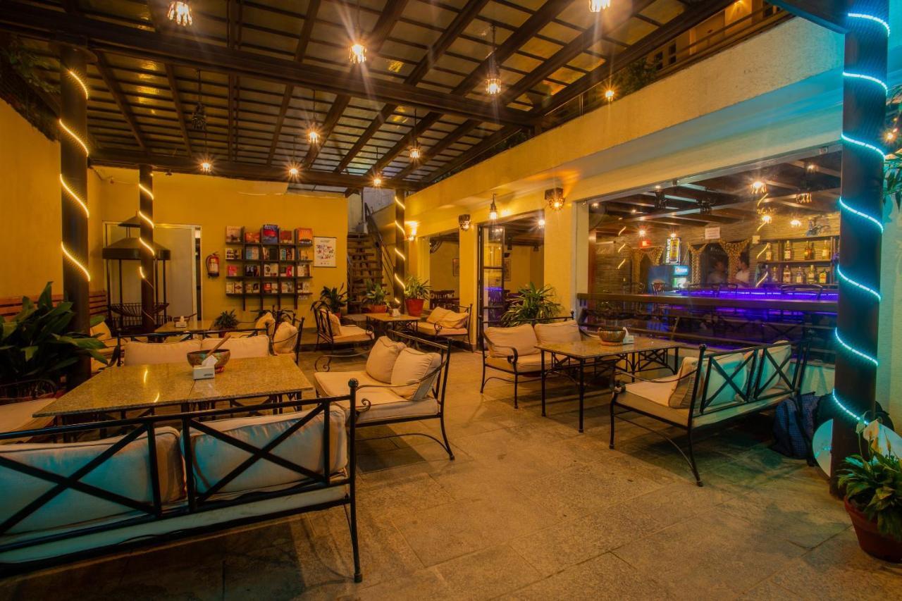 Hotel Highlander, Thamel Kathmandu Buitenkant foto