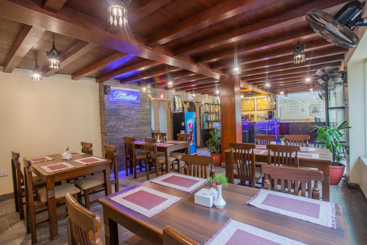 Hotel Highlander, Thamel Kathmandu Buitenkant foto